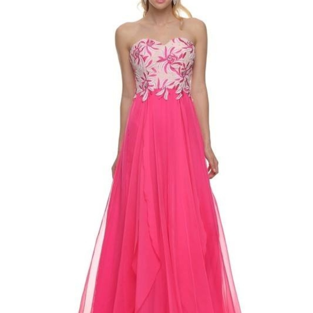 NEW! Beautiful Long Evening Dress